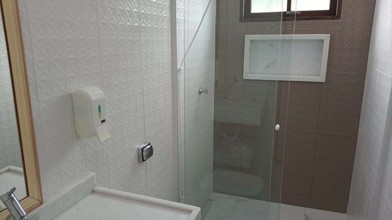 Casa Roxa Com Piscina Em Condominio 帕拉蒂 外观 照片
